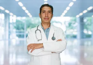 Op. Dr. Ergün Akün